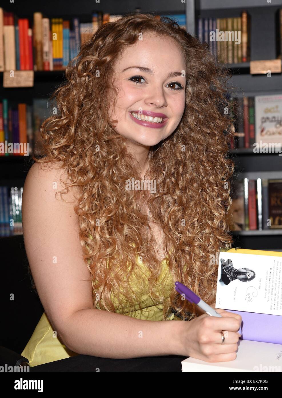 Carrie Hope Fletcher book signing at Waterstones, Piccadilly  Featuring: Carrie Hope Fletcher Where: London, United Kingdom When: 07 May 2015 Stock Photo