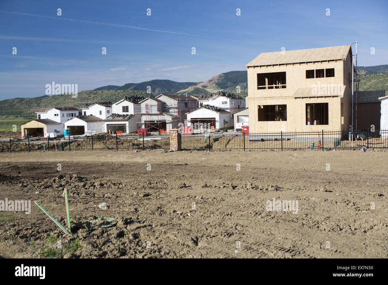 Lakewood, Colorado, USA. 5th July, 2015. New home construction across the United States are a