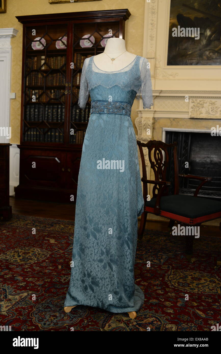 Period costume worn by actress Michelle Dockery (Lady Mary) during filming tv drama Downton Abbey. Picture: Scott Bairstow/Alamy Stock Photo