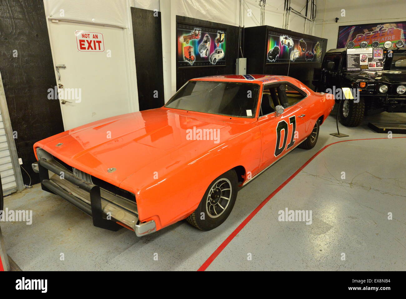 Stunt props hi-res stock photography and images - Alamy