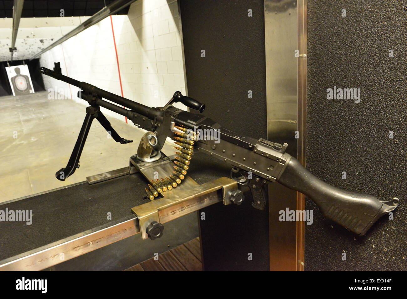 M240B Belt fed machine gun Stock Photo Alamy