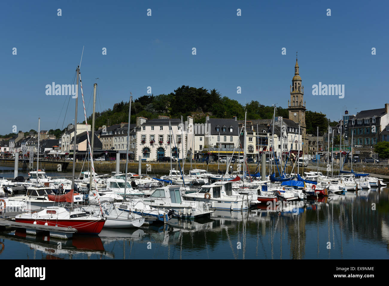 Binic Harbour, Côtes-d'Armor, Brittany, France Stock Photo - Alamy