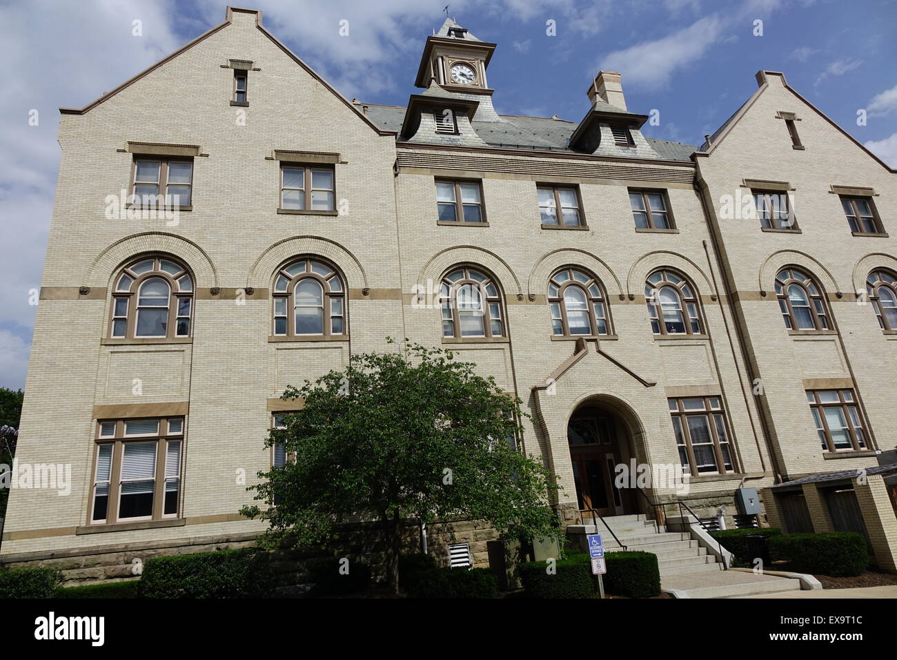 Winchester Virginia city hall Stock Photo Alamy