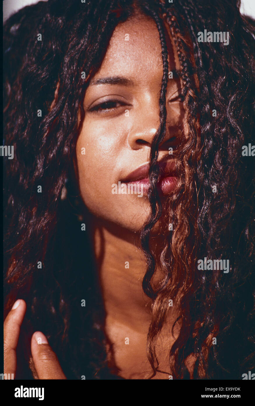 Hairstyle Covering One Eye what hairstyle is best for me