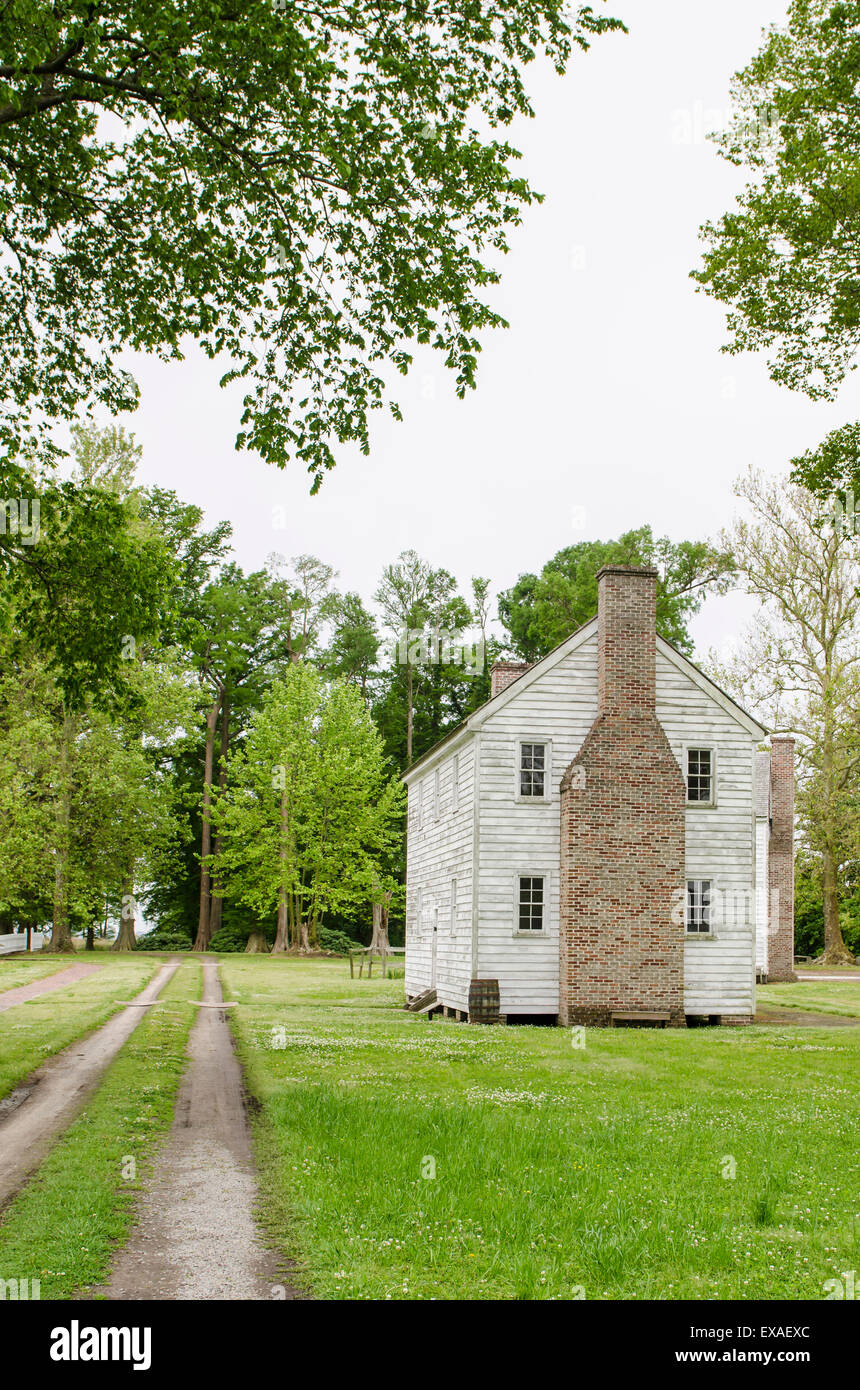 Slave cabin at Somerset Place State Historic Plantation Site, Creswell