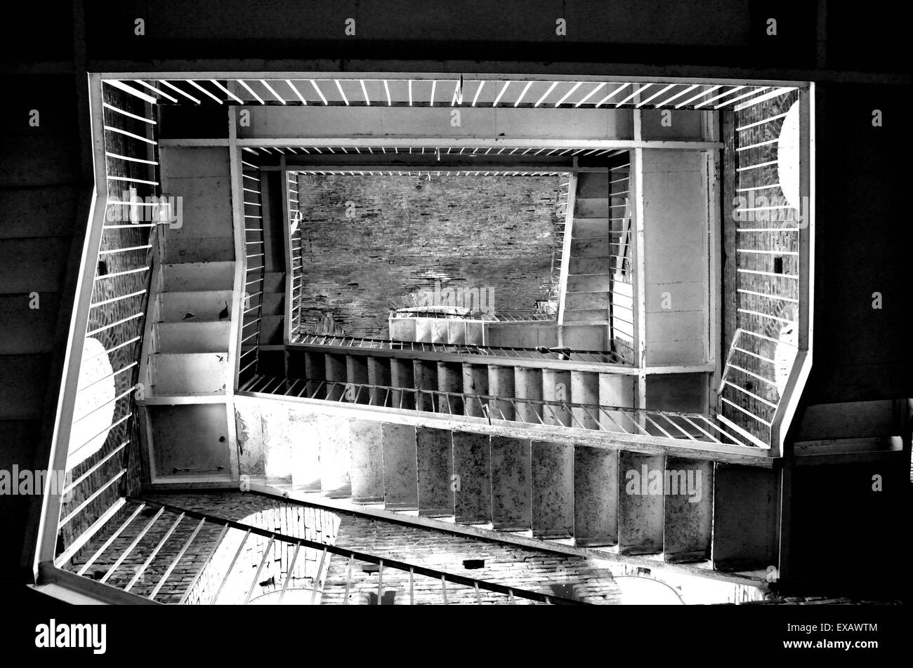 Brick buildings with stairs Black and White Stock Photos & Images - Alamy