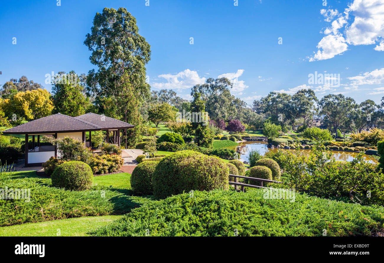 Australia, New South Wales, Central West Region, lake and tea house at the Cowra Japanese Garden. Stock Photo