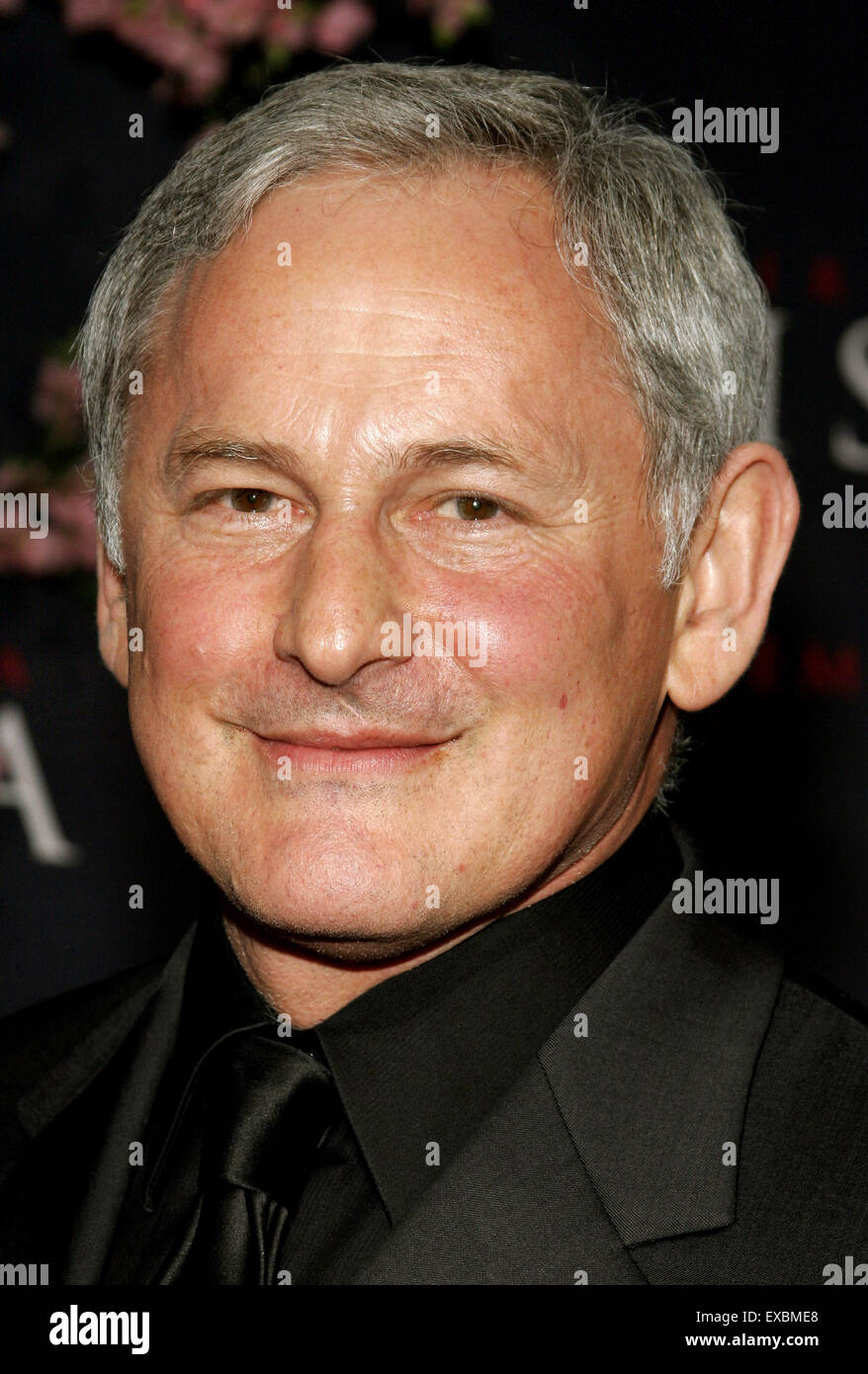 Victor Garber attends the Los Angeles Premiere of 'Memoirs of a Geisha' held at the Kodak Theatre in Hollywood. Stock Photo