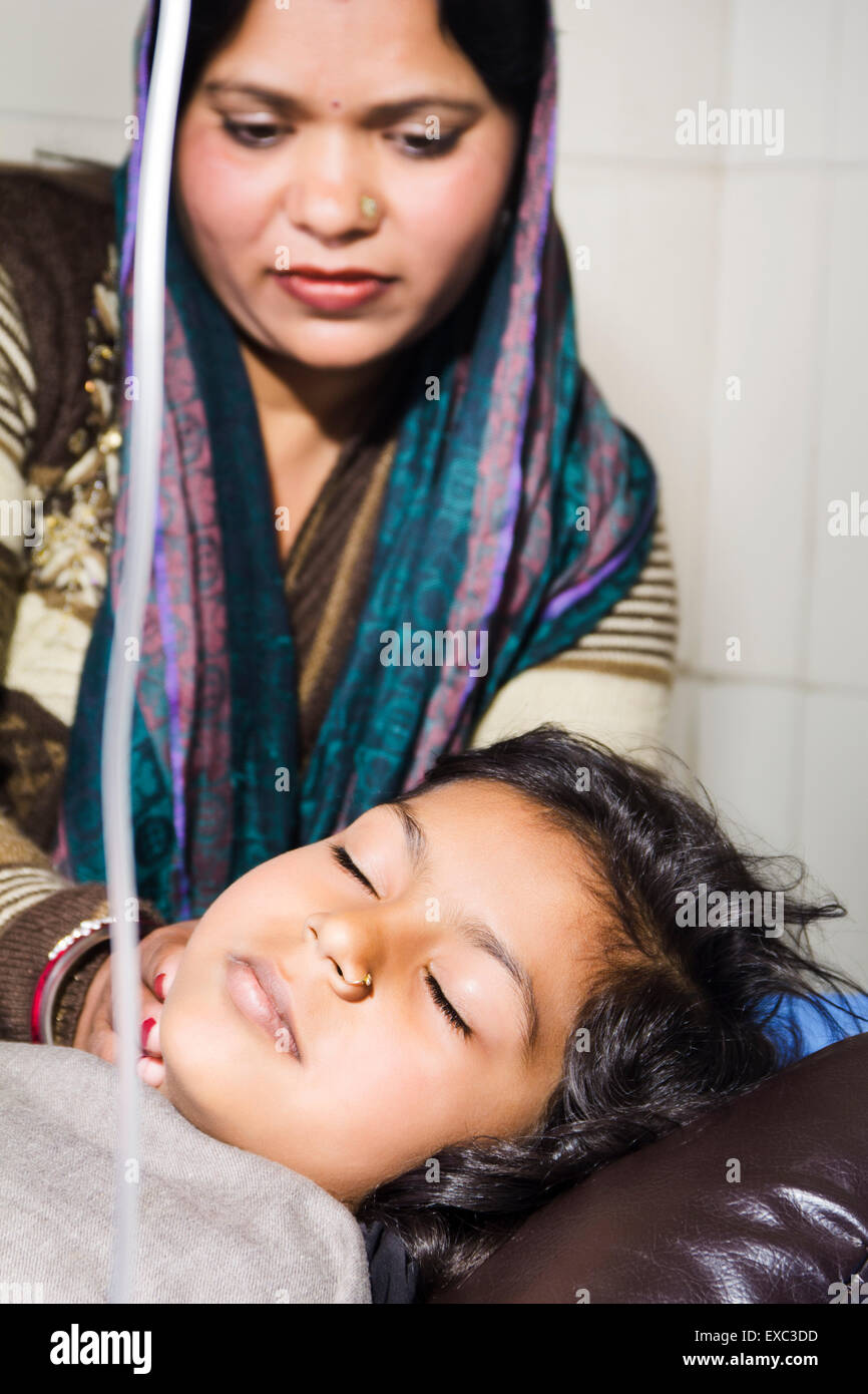 indian mother hospital daughter care Stock Photo