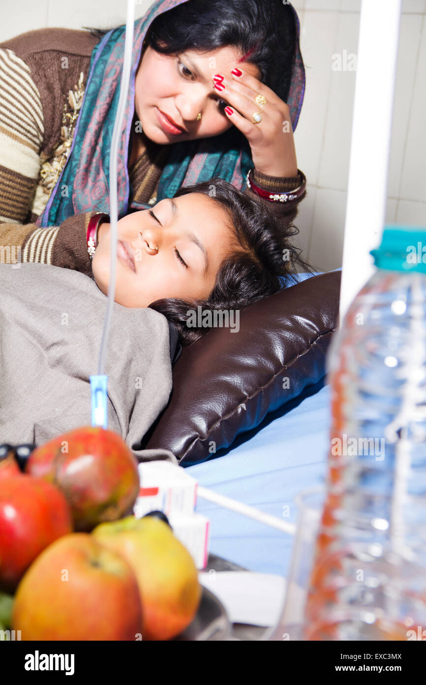 indian mother hospital daughter care Stock Photo