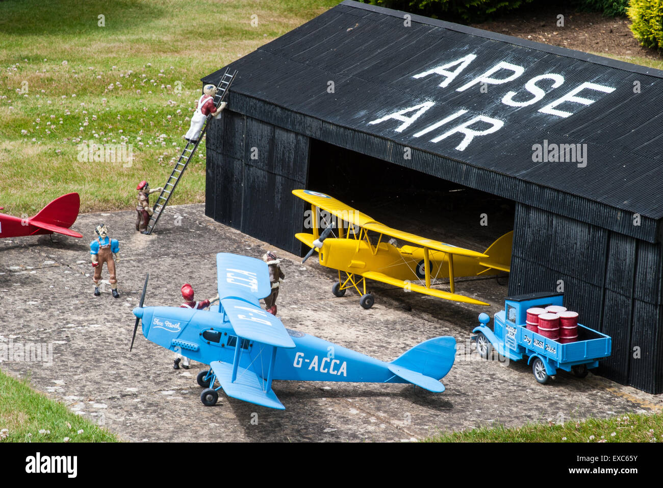 Godshill Model Village, Godshill, The Isle of Wight, UK Stock Photo Alamy