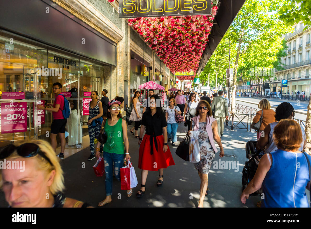 Paris, France, Crowd People Walking, Shopping Outside the Le Printemps