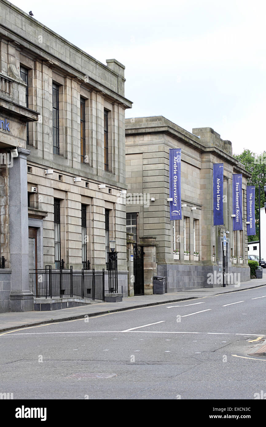 Airdrie Bank and Library, North Lanarkshire, Scotland Stock Photo