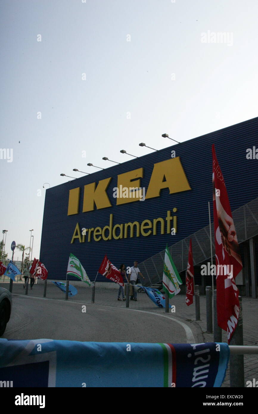 Ikea italy hi-res stock photography and images - Page 2 - Alamy