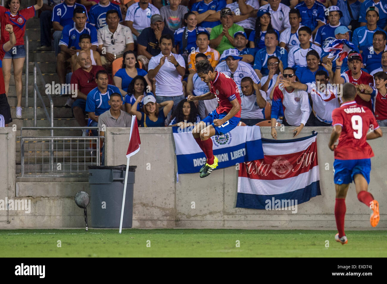 Houston, Texas, USA. 11th July, 2015. Costa Rica midfielder Bryan Ruiz (10) celebrates his goal during the 2nd half of an international CONCACAF Gold Cup soccer match between Costa Rica and El Salvador at BBVA Compass Stadium in Houston, TX. The game ended in a 1-1 draw. Credit:  Cal Sport Media/Alamy Live News Stock Photo