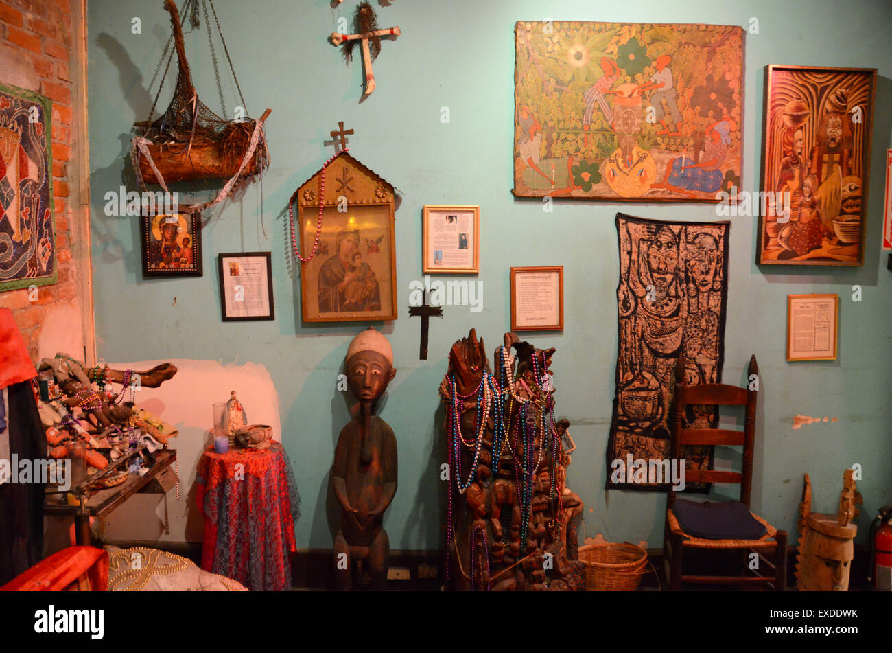 new orleans historic voodoo museum Stock Photo Alamy