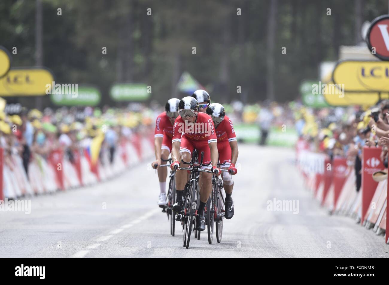 Vannes to Plumelec, France. 12th July, 2015. Tour de France, stage 9. Cofidis, Solutions Credits EDET Nicolas of Cofidis, Solutions Credits LAPORTE Christophe of Cofidis, Solutions Credits MATE Luis &#xa1;ngel of Cofidis, Solutions Credits NAVARRO Daniel of Cofidis, Solutions Credits SENECHAL Florian of Cofidis, Solutions Credits SIMON Julien of Cofidis, Solutions Credits SOUPE Geoffrey of Cofidis, Solutions Credits VAN BILSEN Kenneth of Cofidis, Solutions Credits Credit:  Action Plus Sports Images/Alamy Live News Stock Photo