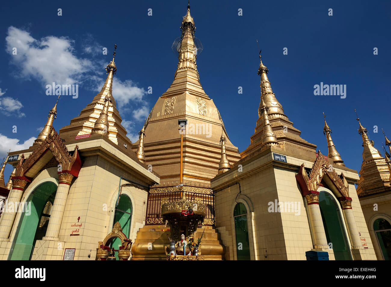 Sule Pagoda, Yangon, Myanmar Stock Photo
