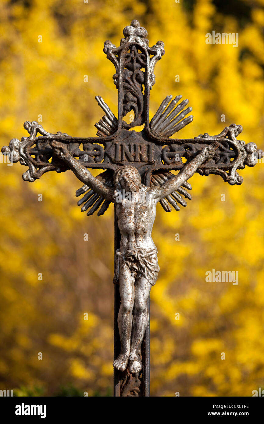 Europe, Germany, crucifix on a graveyard...Europa, Deutschland, Kreuz auf einem Friedhof. Stock Photo