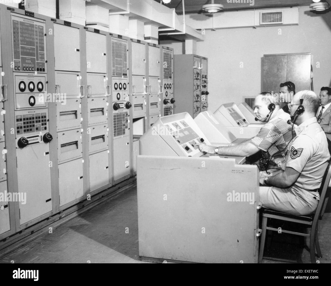 Monitoring console Black and White Stock Photos & Images - Alamy