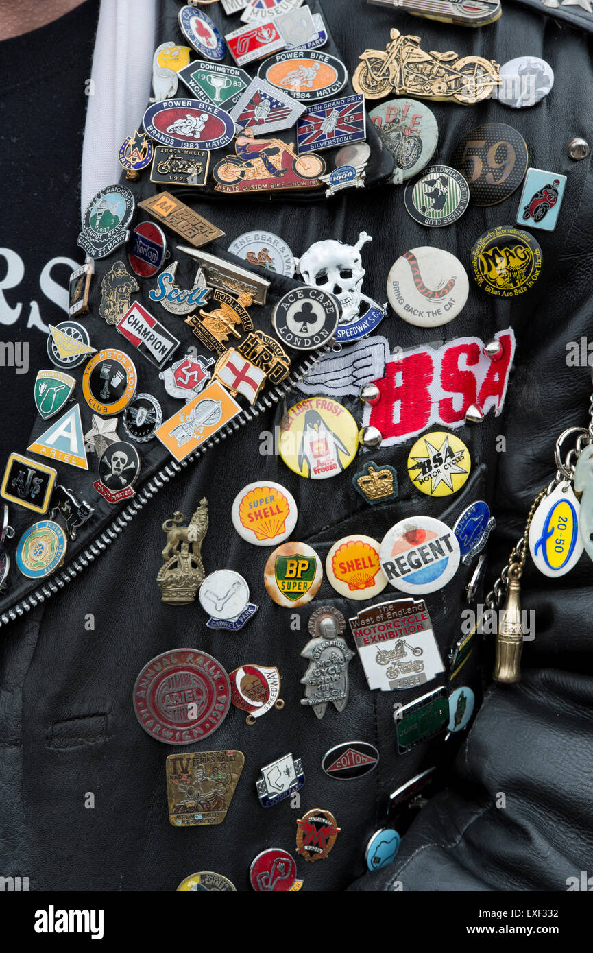 rockers-leather-jacket-covered-in-studs-patches-and-badges-ton-up-EXF332.jpg