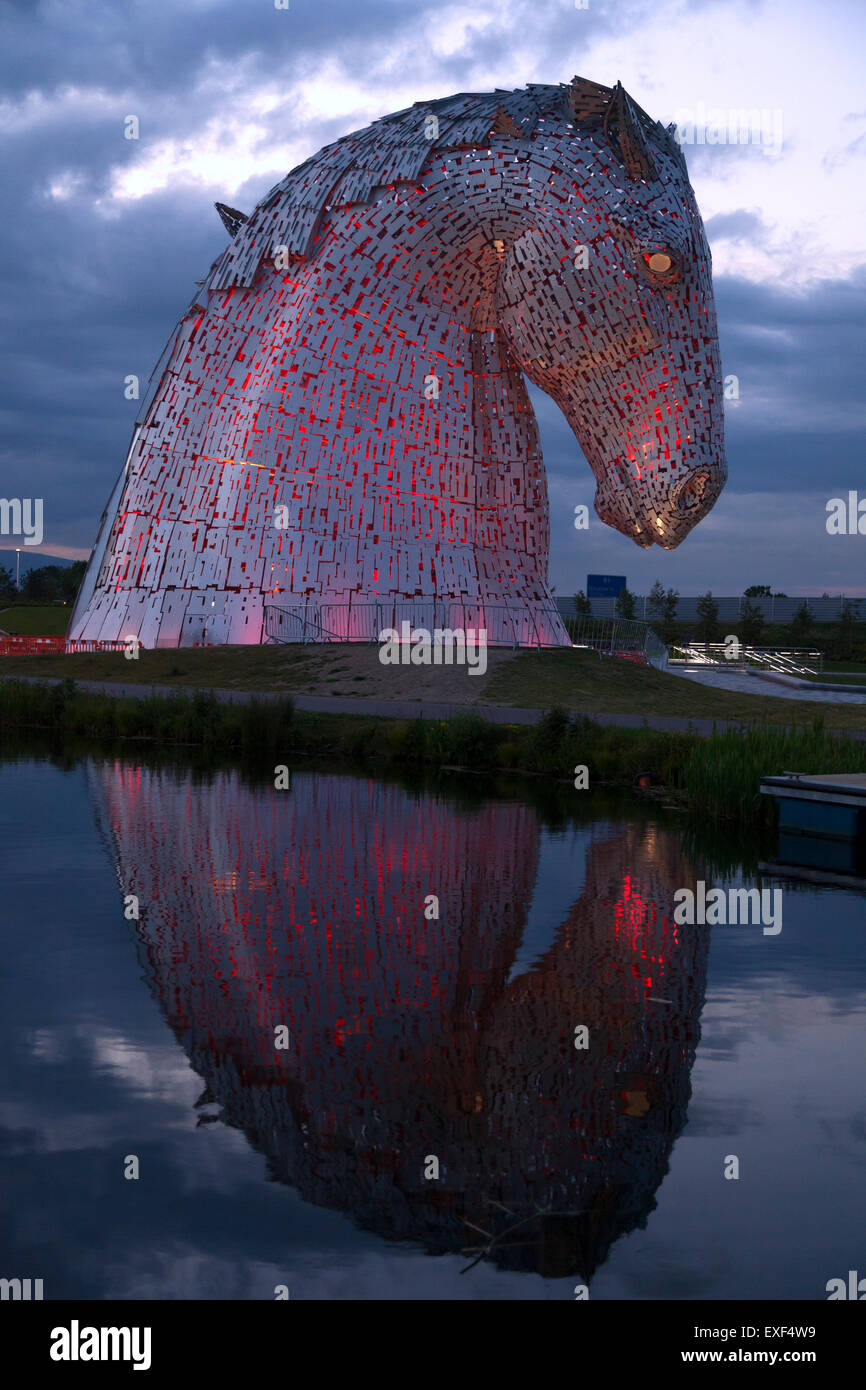 Scotland kelpies night hires stock photography and images Alamy
