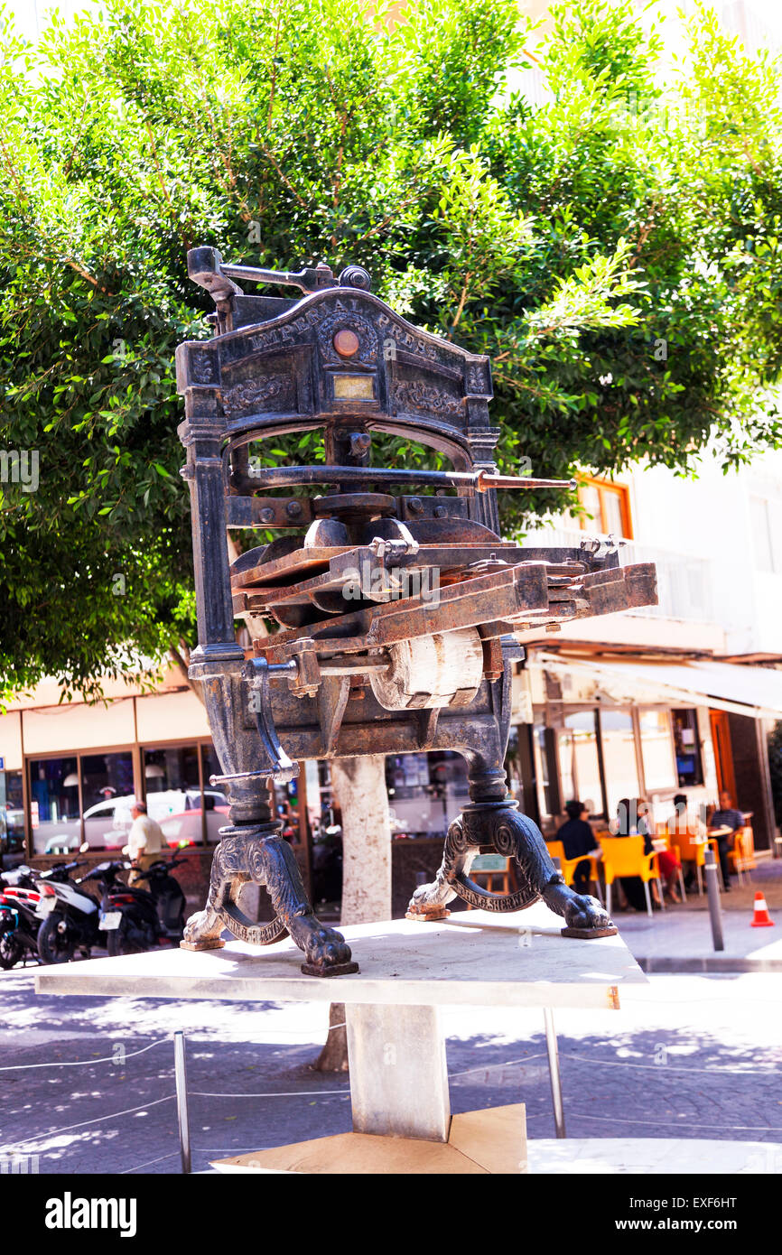 Imperial Printing press Letterpress was manufactured in 1855 by John G. Sherwin Stock Photo