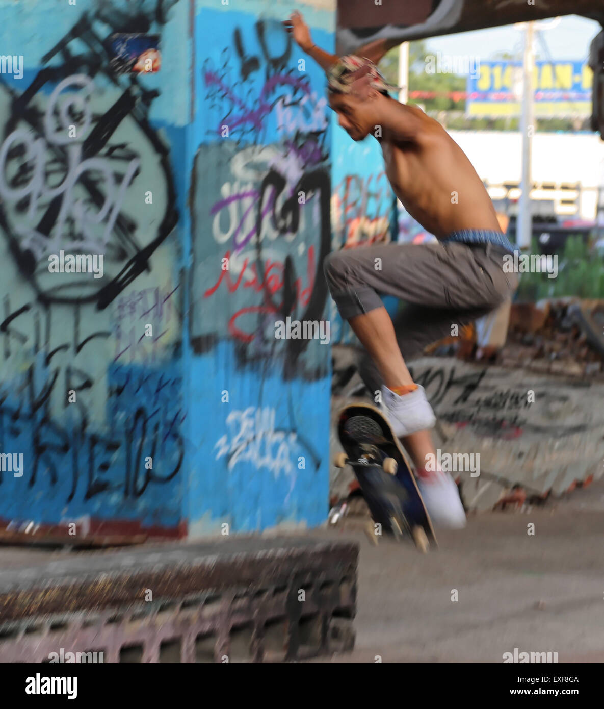 Kingshighway skateboard park in St. Louis, MO Stock Photo Alamy