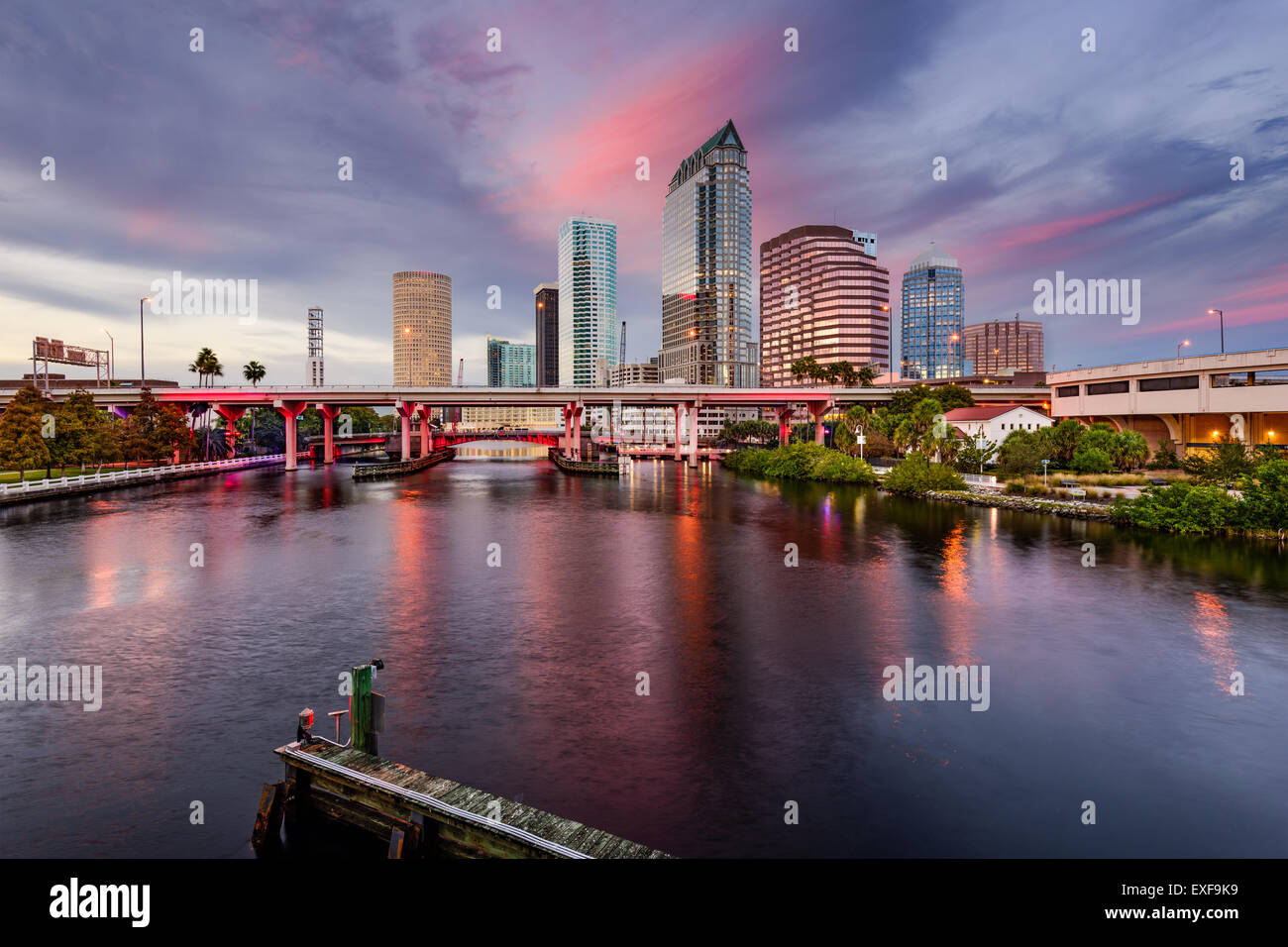 Downtown tampa hires stock photography and images Alamy