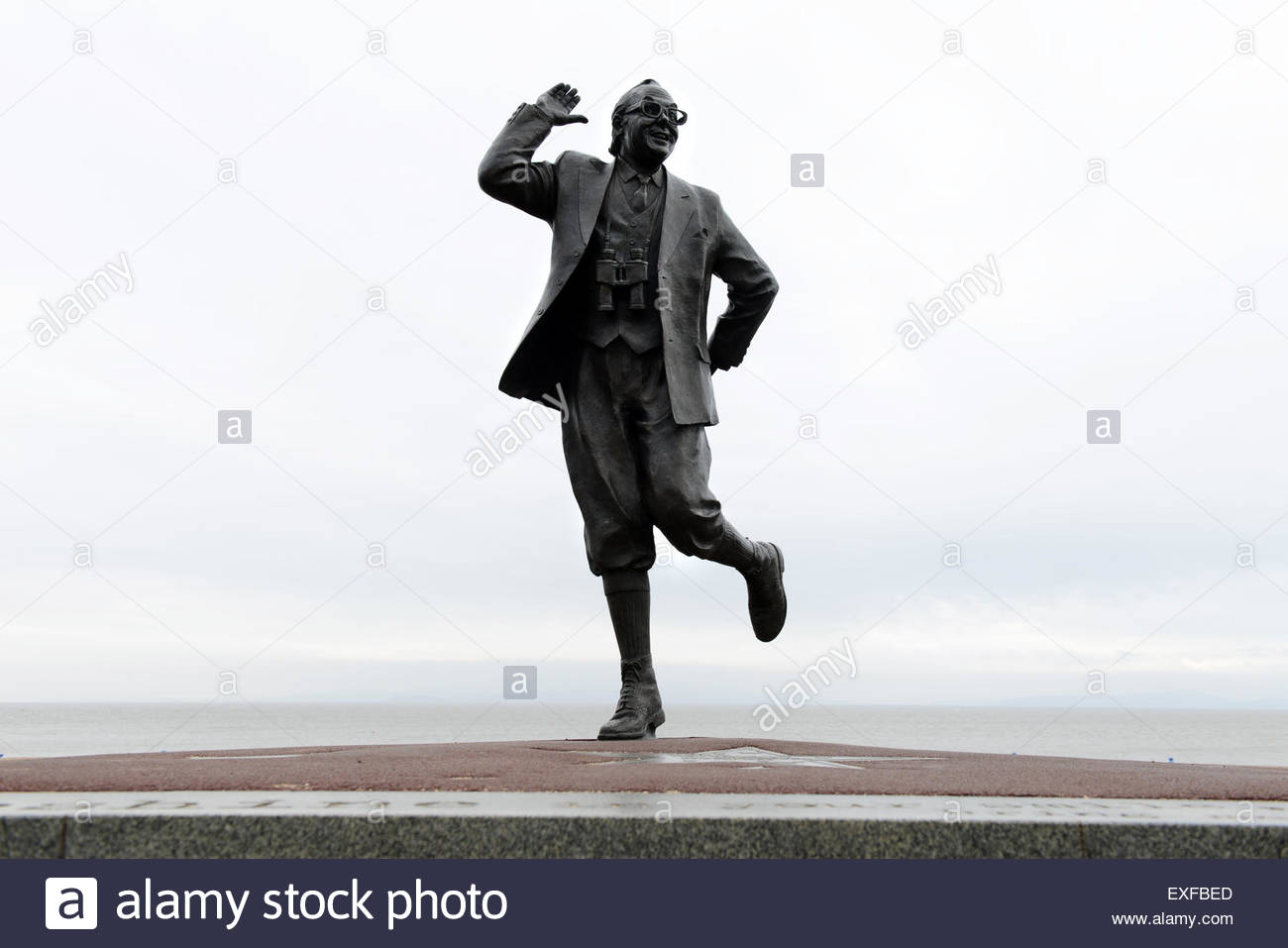 Eric Morcambe Statue High Resolution Stock Photography and Images - Alamy