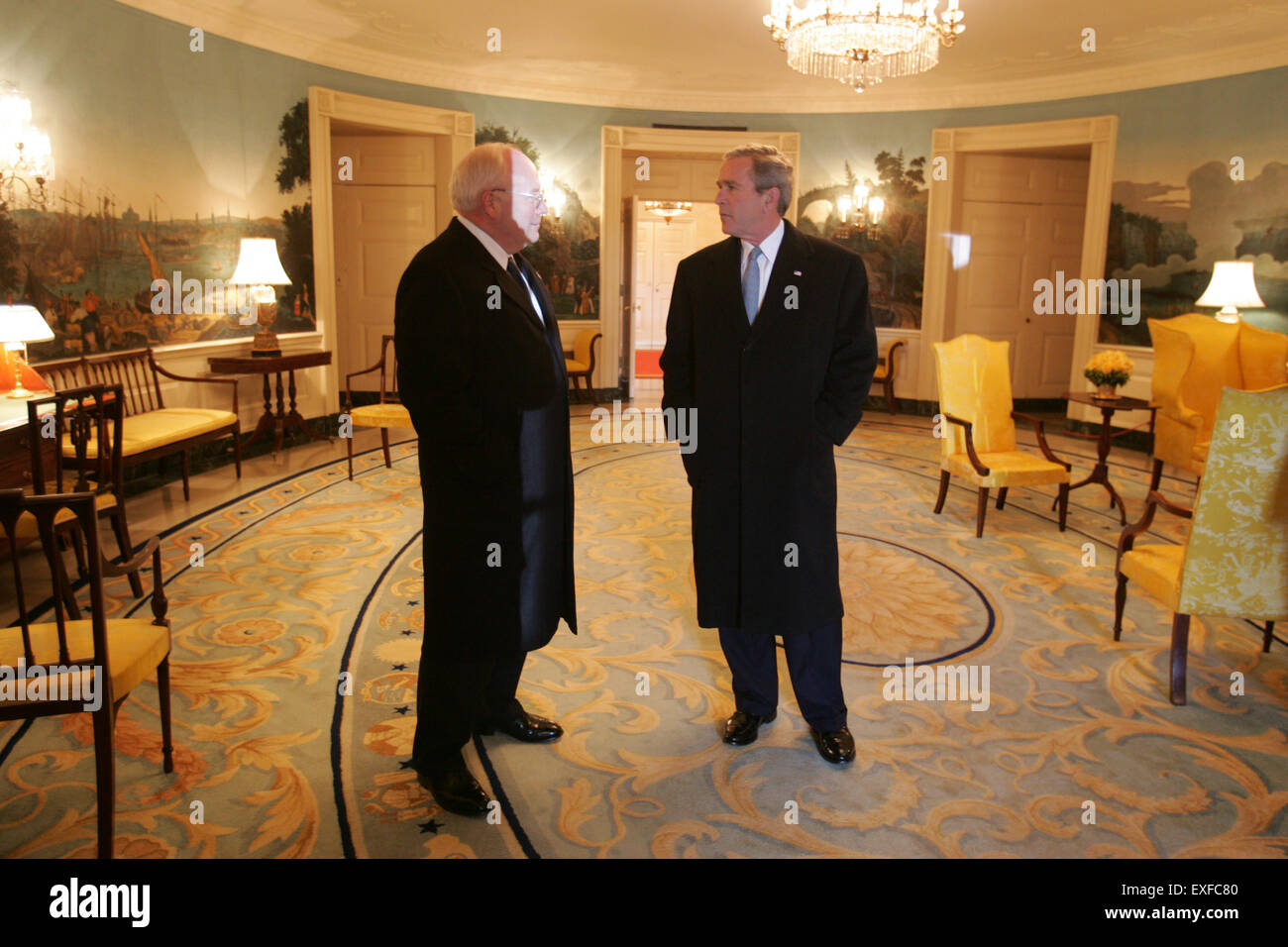 Vice president cheney hi-res stock photography and images - Alamy