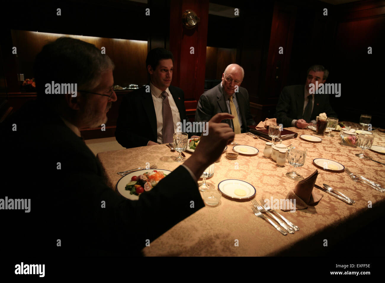 Vice President Cheney Meets with David Addington, Joel Kaplan and Stock Photo