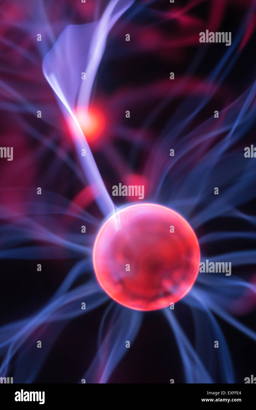 High voltage plasma discharge over time jumping between potential