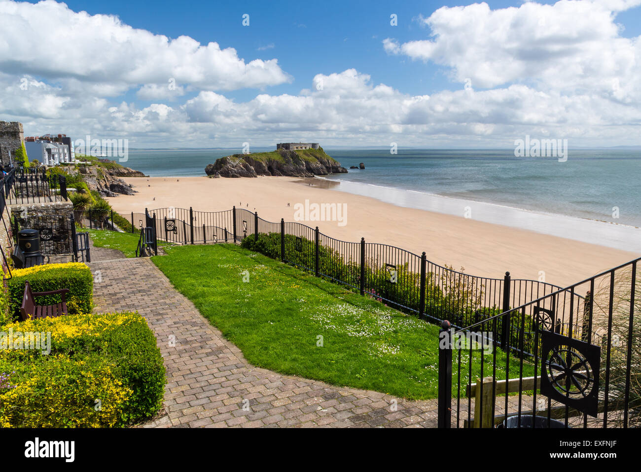 Overlooking Tenby Beach In Carmarthen Bay Pembrokeshire South West overlooking-tenby-beach-in-carmarthen-bay-pembrokeshire-south-west