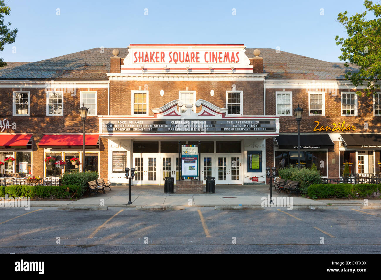 A view of the front of Shaker Square Cinemas in Shaker Square, Cleveland, Ohio. Stock Photo