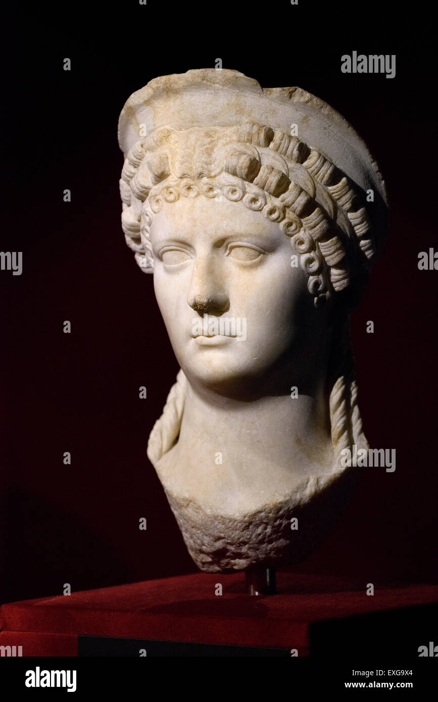 Rome. Italy. Portrait of a Neronian Princess with elaborate hairstyle. Palazzo Massimo alle Terme, Museo Nazionale Romano. Stock Photo