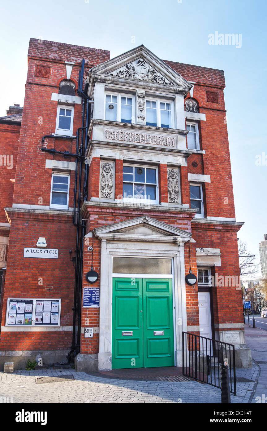 South Lambeth Library, formerly Tate free Library, by Sidney R.J. Smith, 1888, South Lambeth Road, Stockwell, London, England Stock Photo