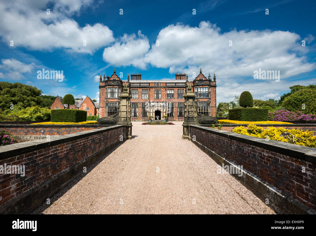 The driveway leading to the front of Arley Hall in Cheshire, England. Stock Photo