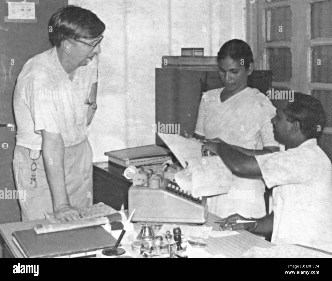 Business volunteer Black and White Stock Photos Images Alamy