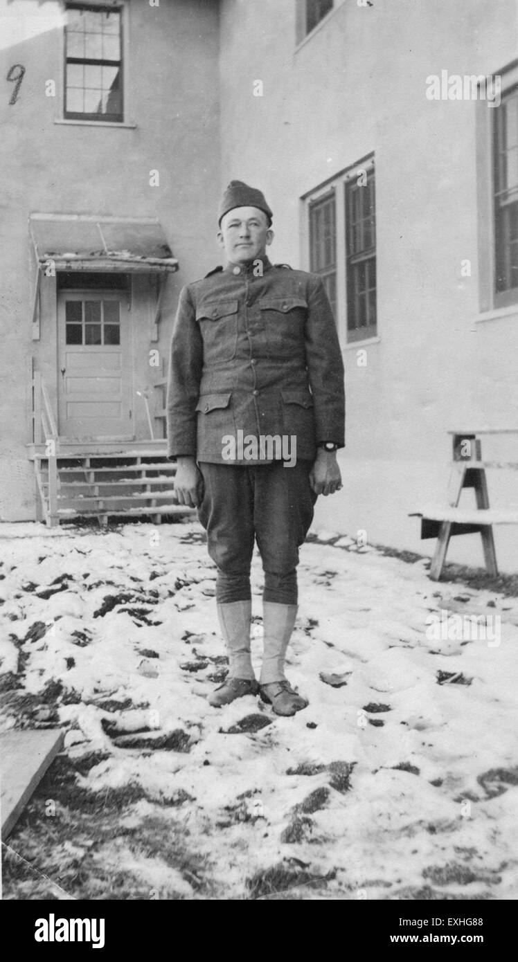 Man in uniform Black and White Stock Photos & Images - Alamy