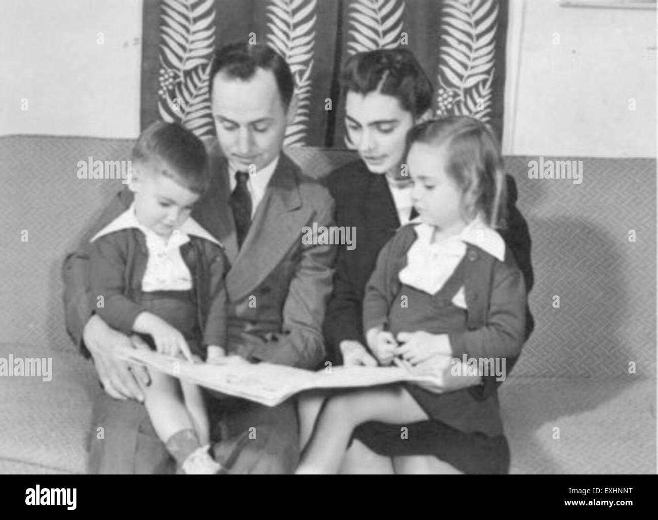 Roman Gingerich Family In Goshen, Indiana Stock Photo - Alamy
