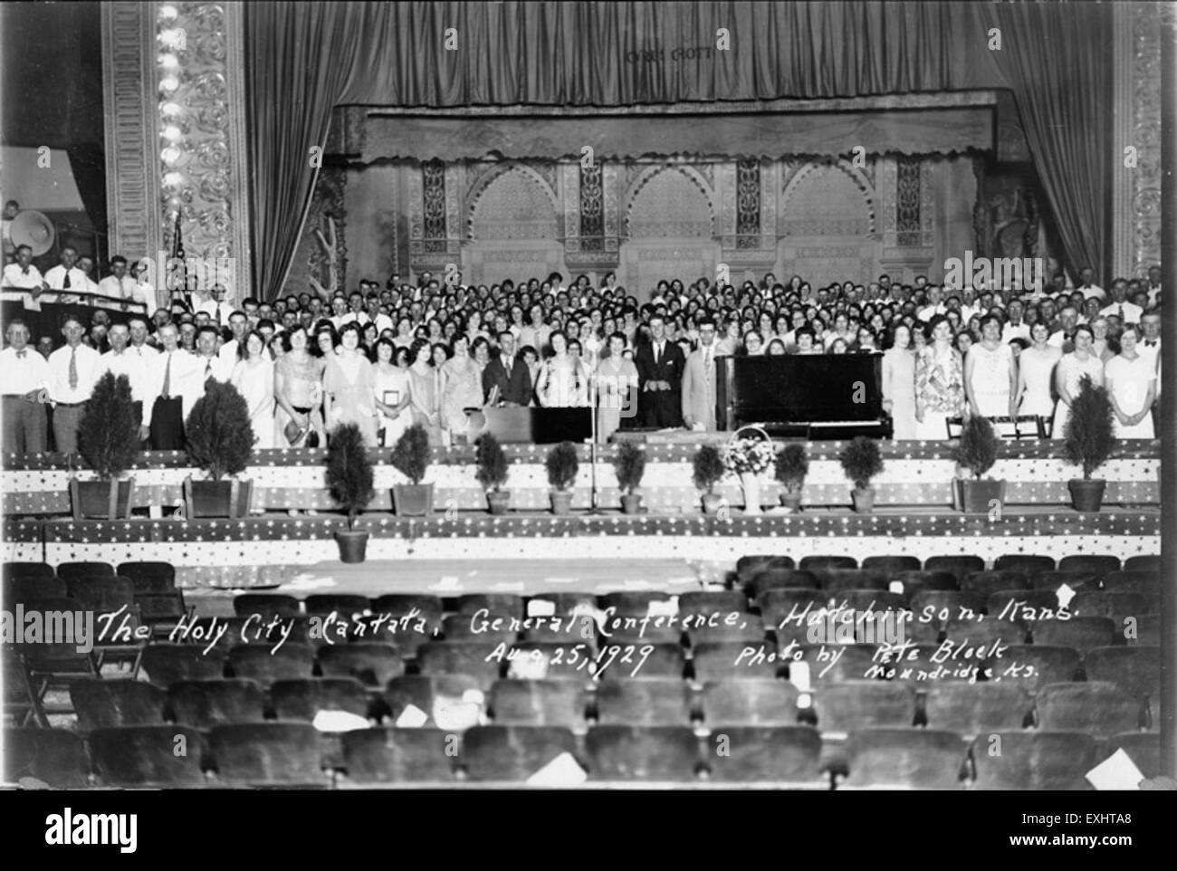 Emphasis with color Black and White Stock Photos & Images - Alamy