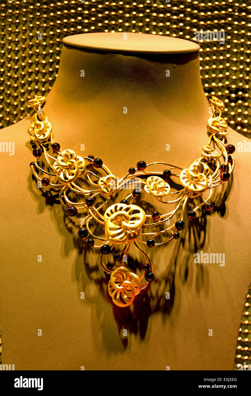 Hong Kong Jewellery Jeweller jewel China Chinese Stock Photo - Alamy