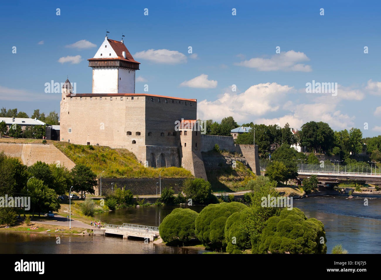 Estonia. Narva. Ancient fortress on border with Russia Stock Photo Alamy