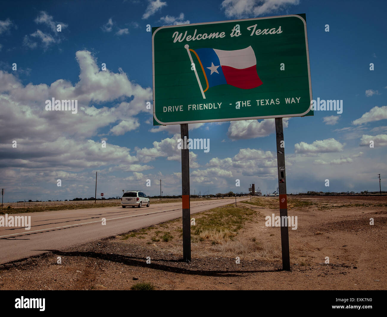 Marker at the border along US 87, leaving New Mexico. Texas tells motorists they are entering the Lone Star state. Stock Photo