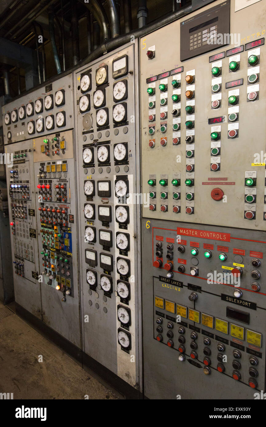 power plant control panel Stock Photo - Alamy