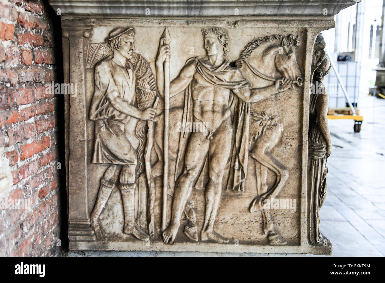 Roman period carved stone relief sarcophagus panel inside the Camposanto Monumentale cemetery. Pisa, Tuscany, Italy. Stock Photo