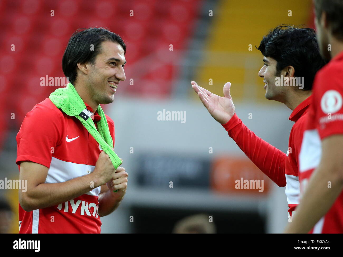 Ivelin Popov: Bulgarian midfielder of Moscow Spartak Ivelin Popov: Bulgarian midfielder of Moscow Spartak
