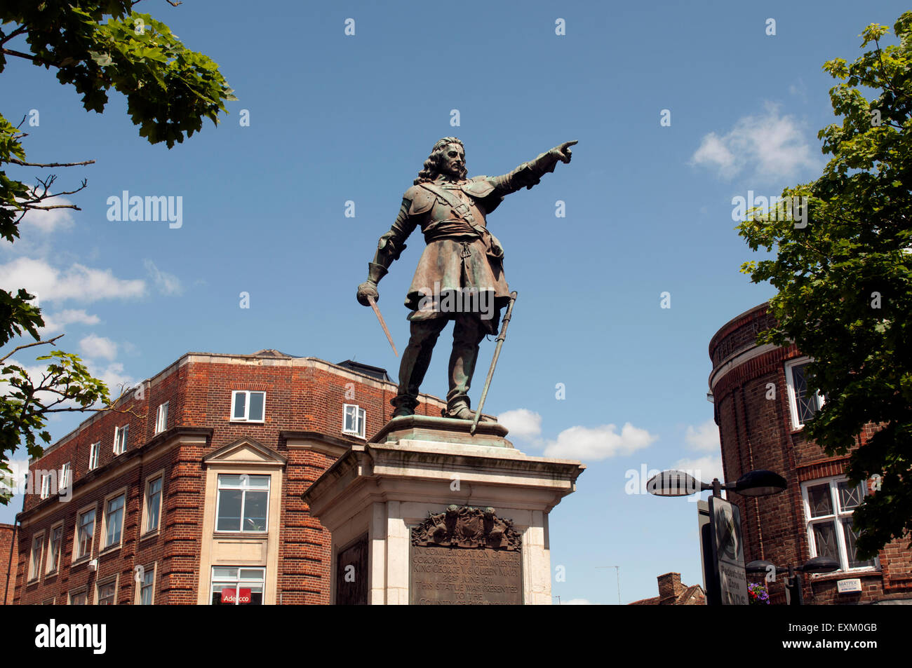 John Hampden statue, Aylesbury, Buckinghamshire, England, UK Stock Photo
