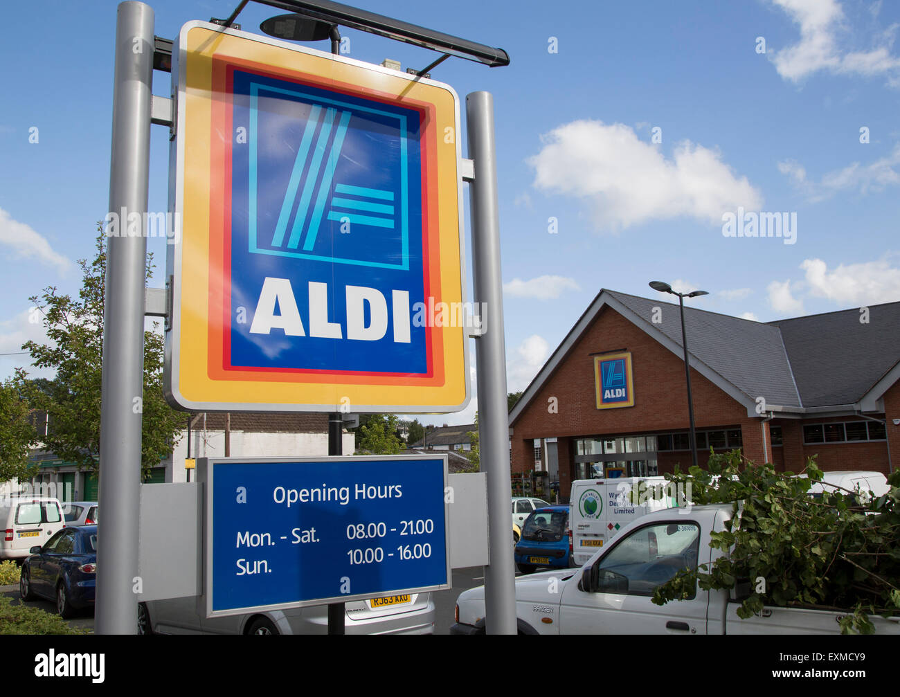 Aldi shop sign, Abergavenny, Monmouthshire, South Wales, UK Stock Photo